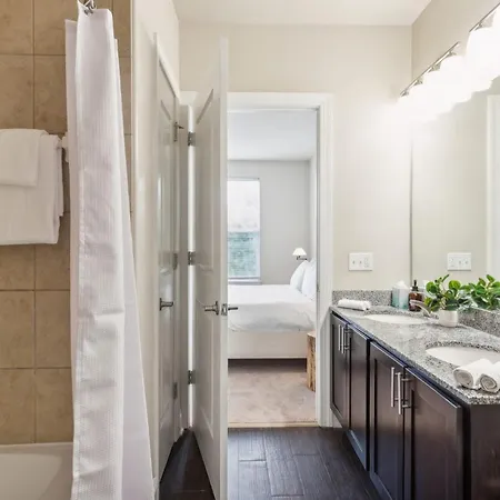 Discover Vibrant Living At Century Millenia Apartments In Orlando! Exterior photo
